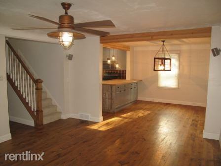 3093 Indianwood Rd - Photo 3 of 20