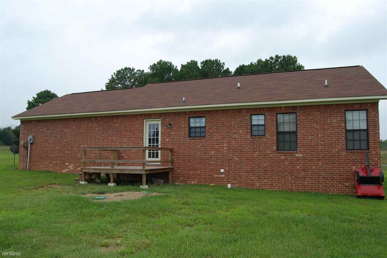 563 Carrell Cir - Photo 3 of 10