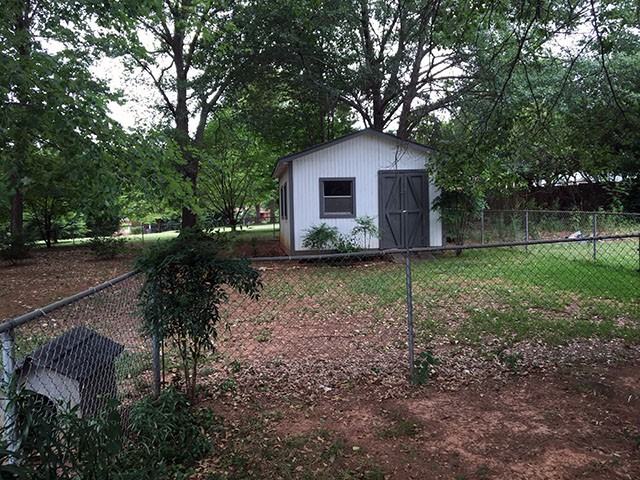 223 Griffin Park Rd - Photo 3 of 9