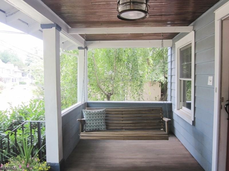 88 Carteret St - Photo 2 of 17