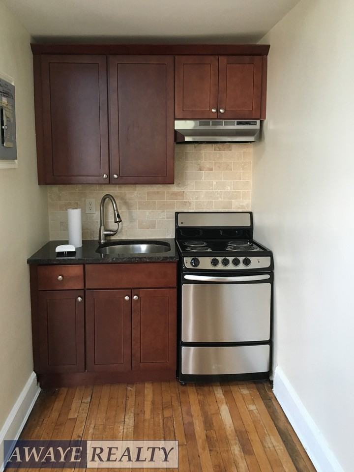 188 West 9th Street #3F