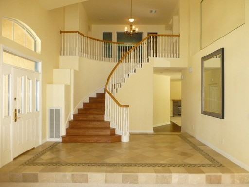 23350 Beaumont St - Photo 3 of 40