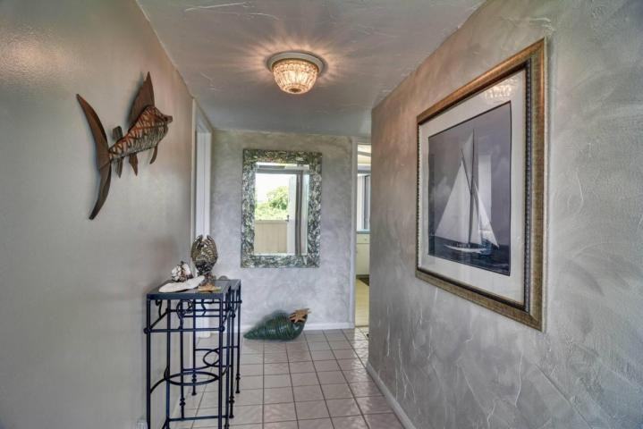 120 Lakeshore Drive 4360 - Photo 3 of 5