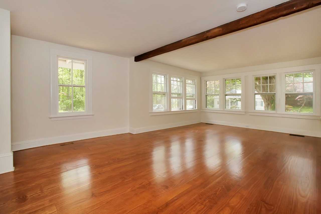 15 Closter Rd - Photo 3 of 22