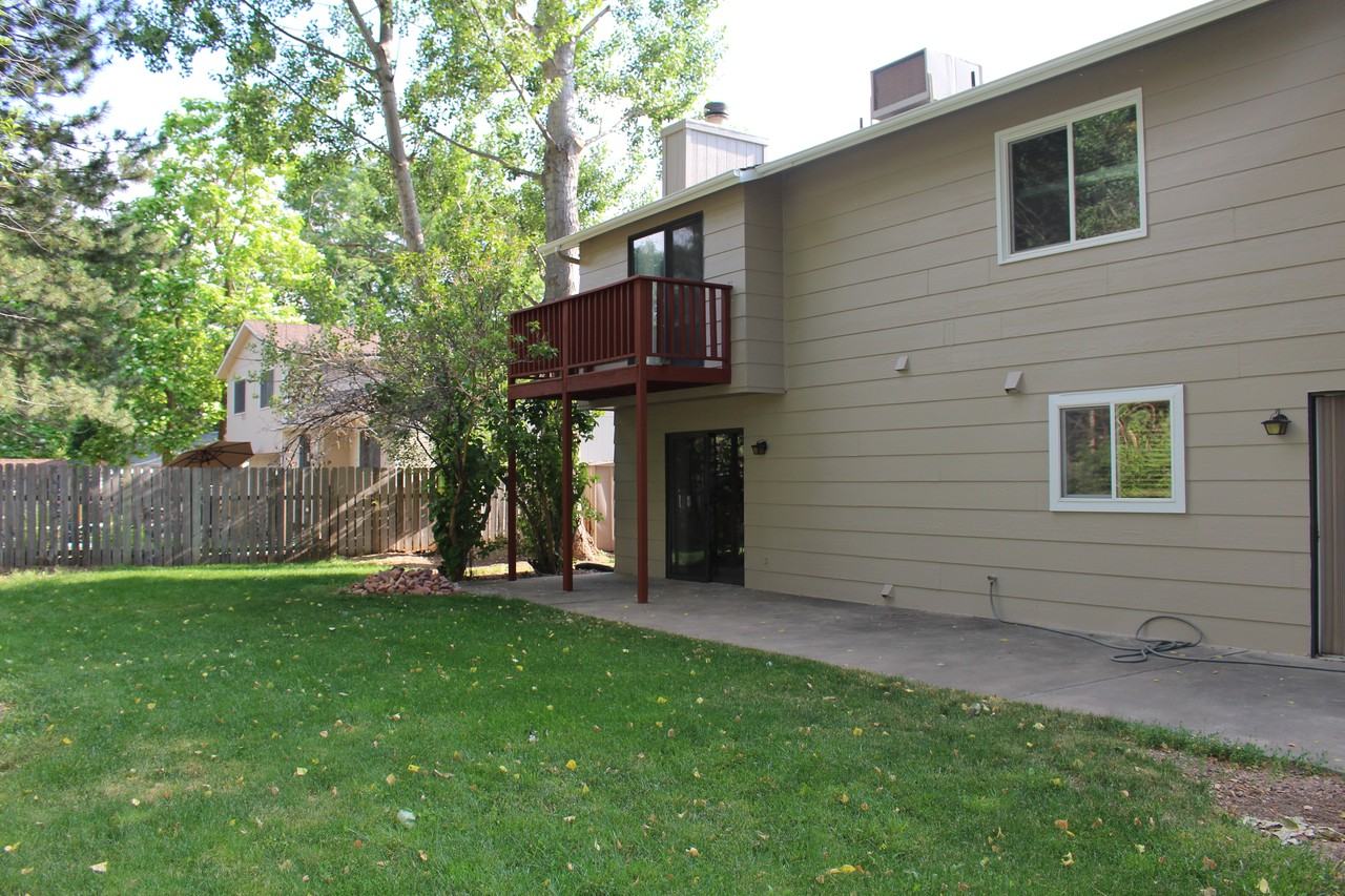 2950 Brookwood Pl - Photo 2 of 25