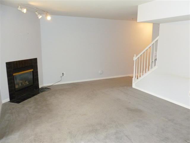 2765 Barclay Way - Photo 3 of 19