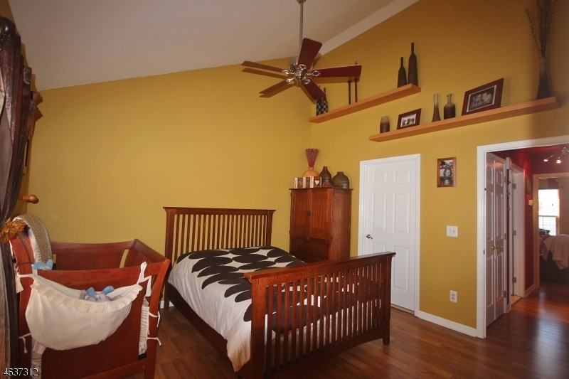 6 Oak Point Dr - Photo 3 of 8