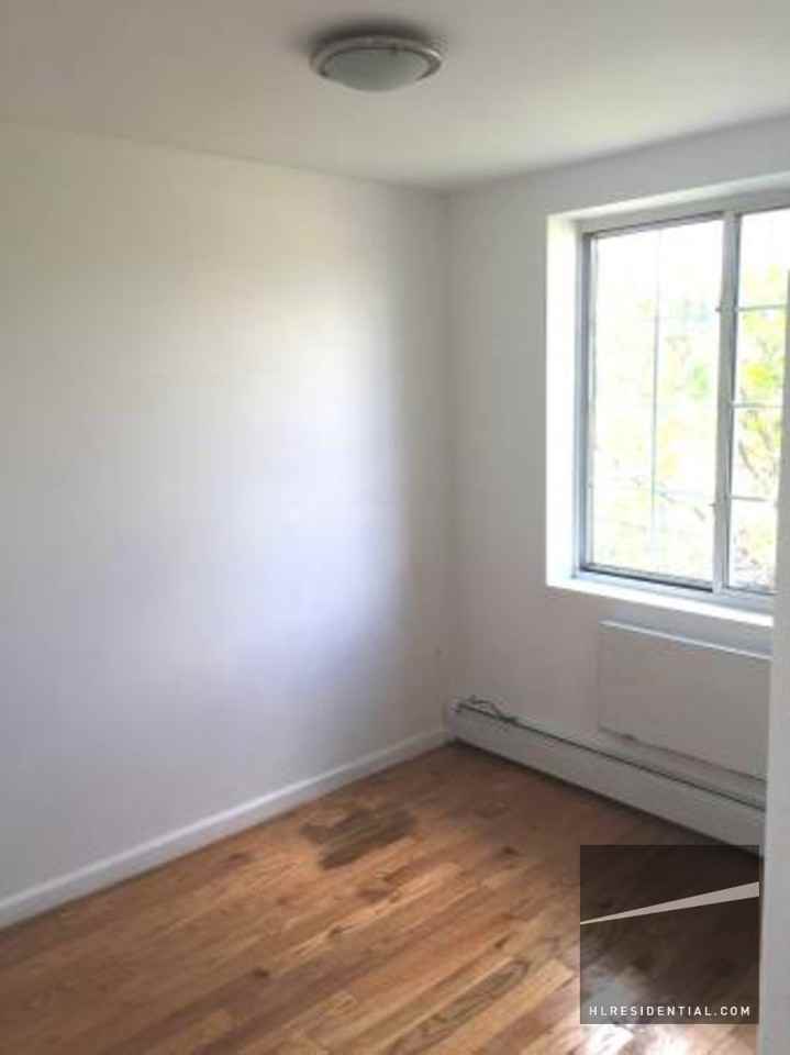 103-24 Corona Ave 4 - Photo 2 of 5