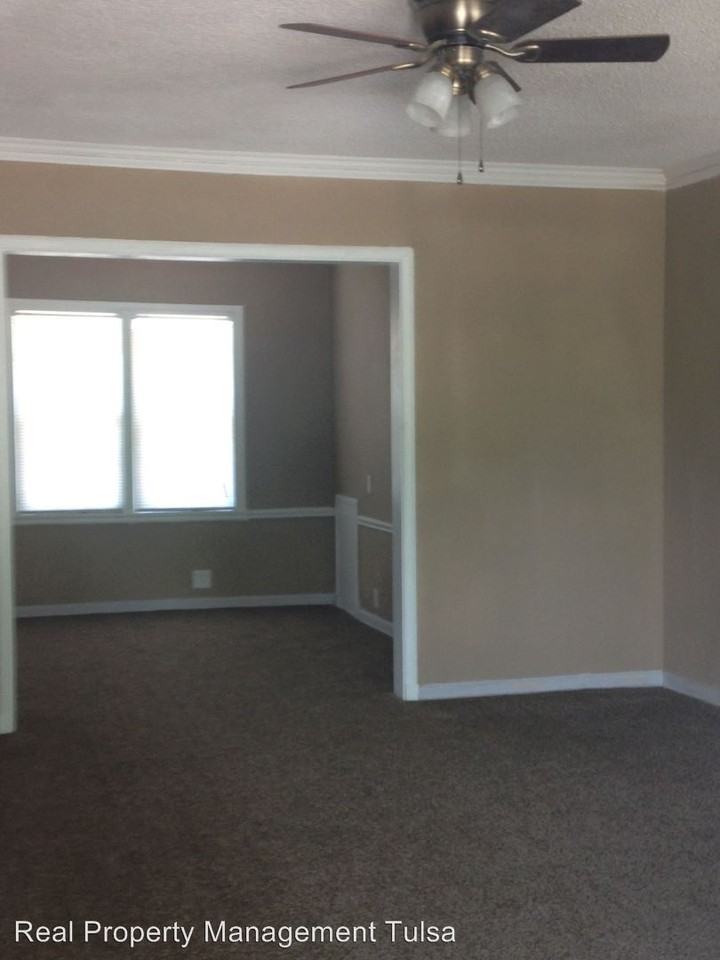 1543 N Boston Pl - Photo 2 of 12