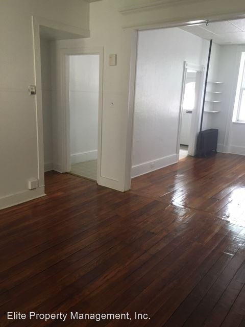 205 S Beaver St - Photo 3 of 16