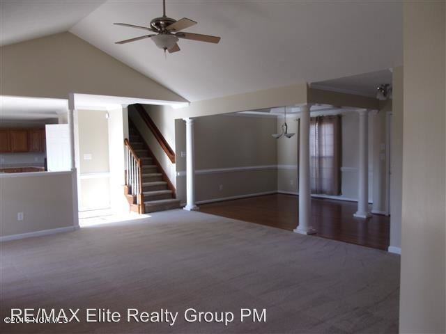 303 Windham Lane - Photo 3 of 7