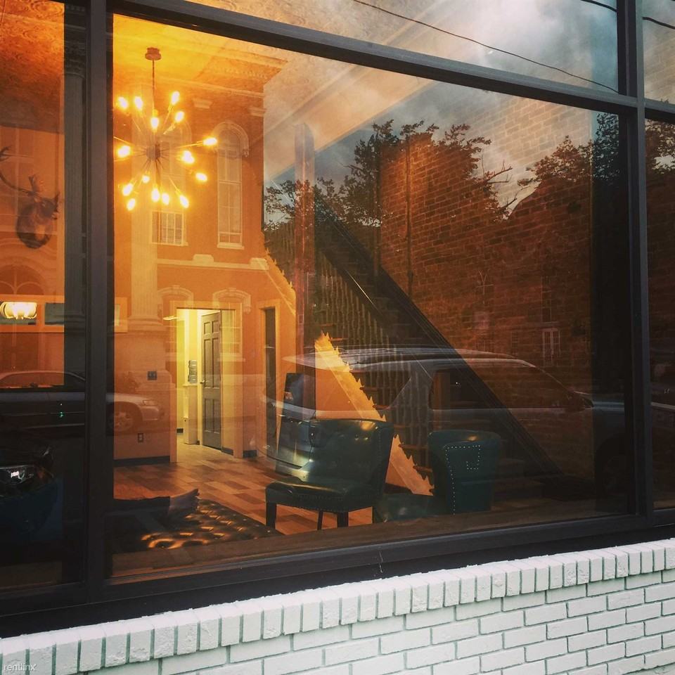 410 E 10th Ave - Photo 3 of 14