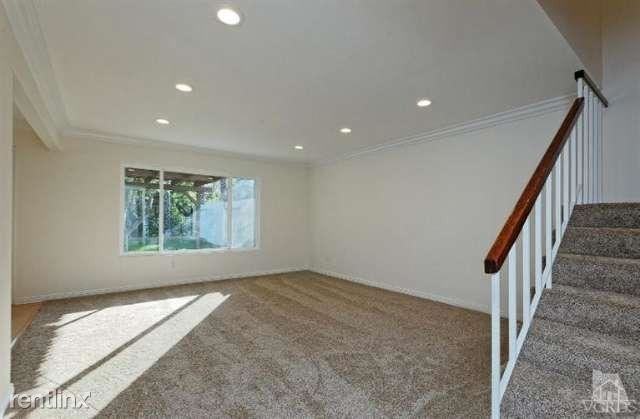 6031 Hackers Ln - Photo 3 of 3