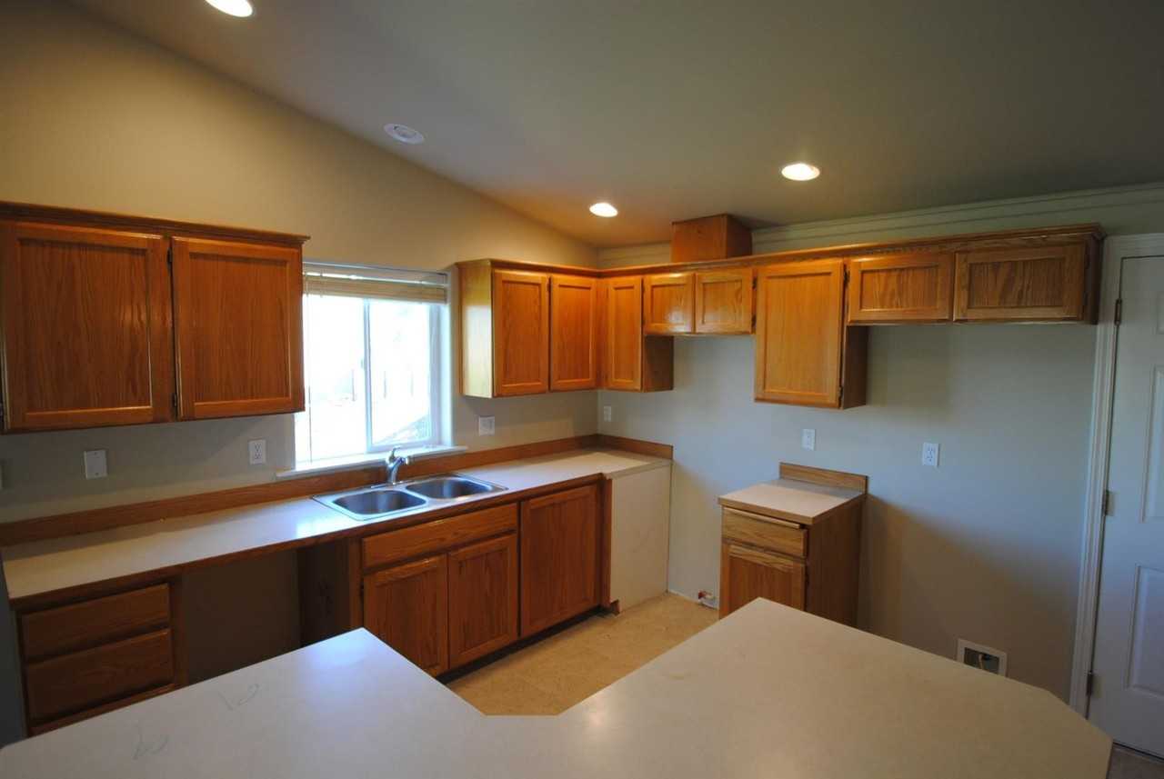 12607 227th St E - Photo 3 of 12