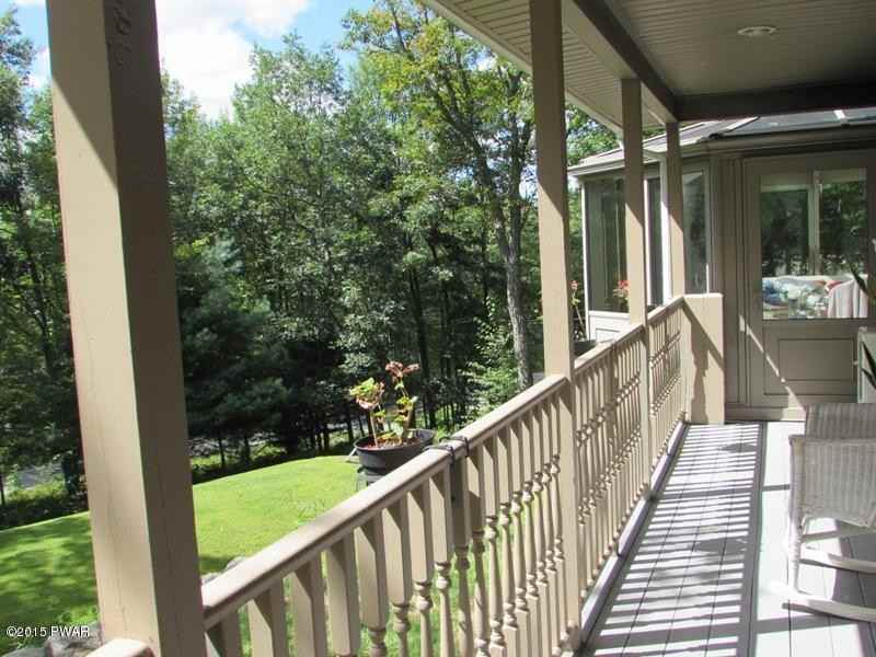 139 West End Dr - Photo 3 of 60