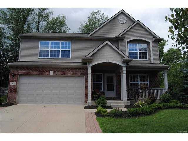 362 Ridgewood Dr - Photo 2 of 18