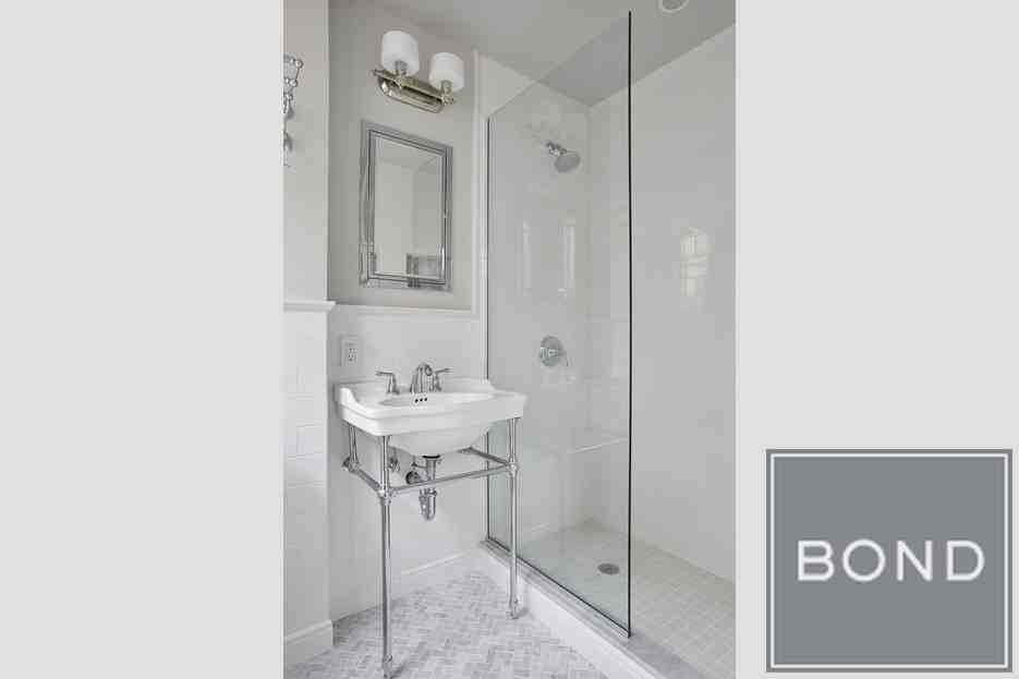 23 East 74th Street 10B - Photo 3 of 3