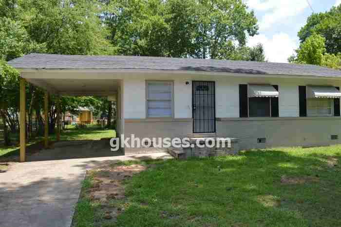5712 Country Club Dr - Photo 3 of 18