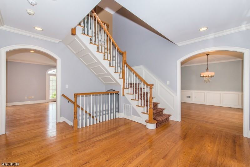 11 N Pocono Rd - Photo 3 of 24