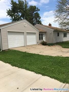 420 Stearns Ave - Photo 2 of 20