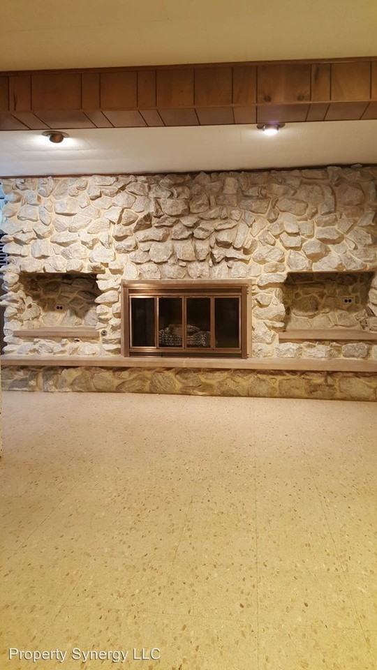 Devon & Milwaukee - Photo 2 of 5