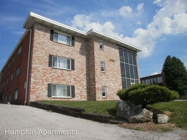 2140 Hampton Ave. - Photo 2 of 6