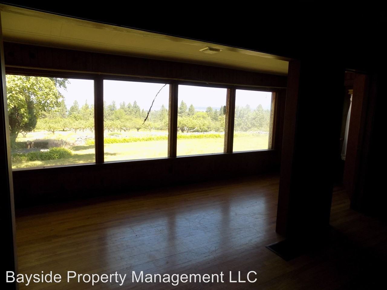36835 Moorhead Ln - Photo 3 of 9