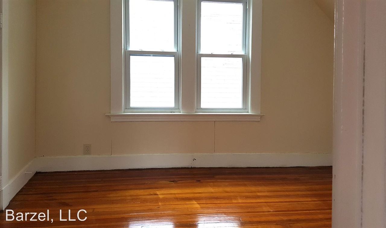 380-382 Norton Street - Photo 3 of 6