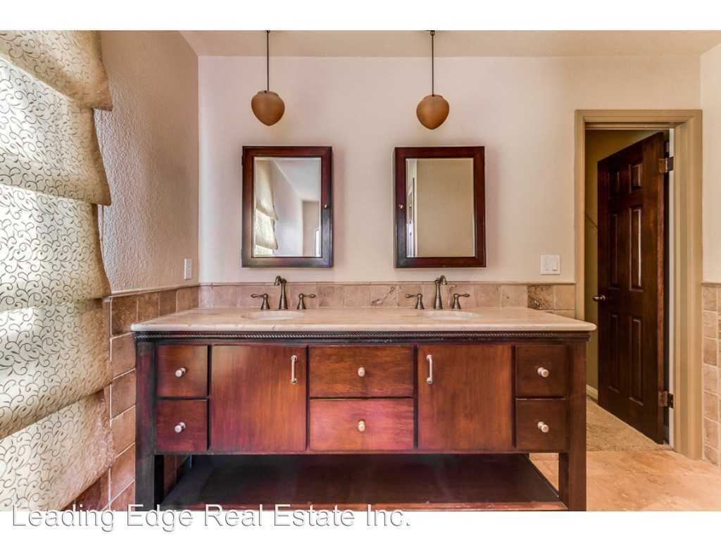 1251 Morrow Ct - Photo 2 of 13