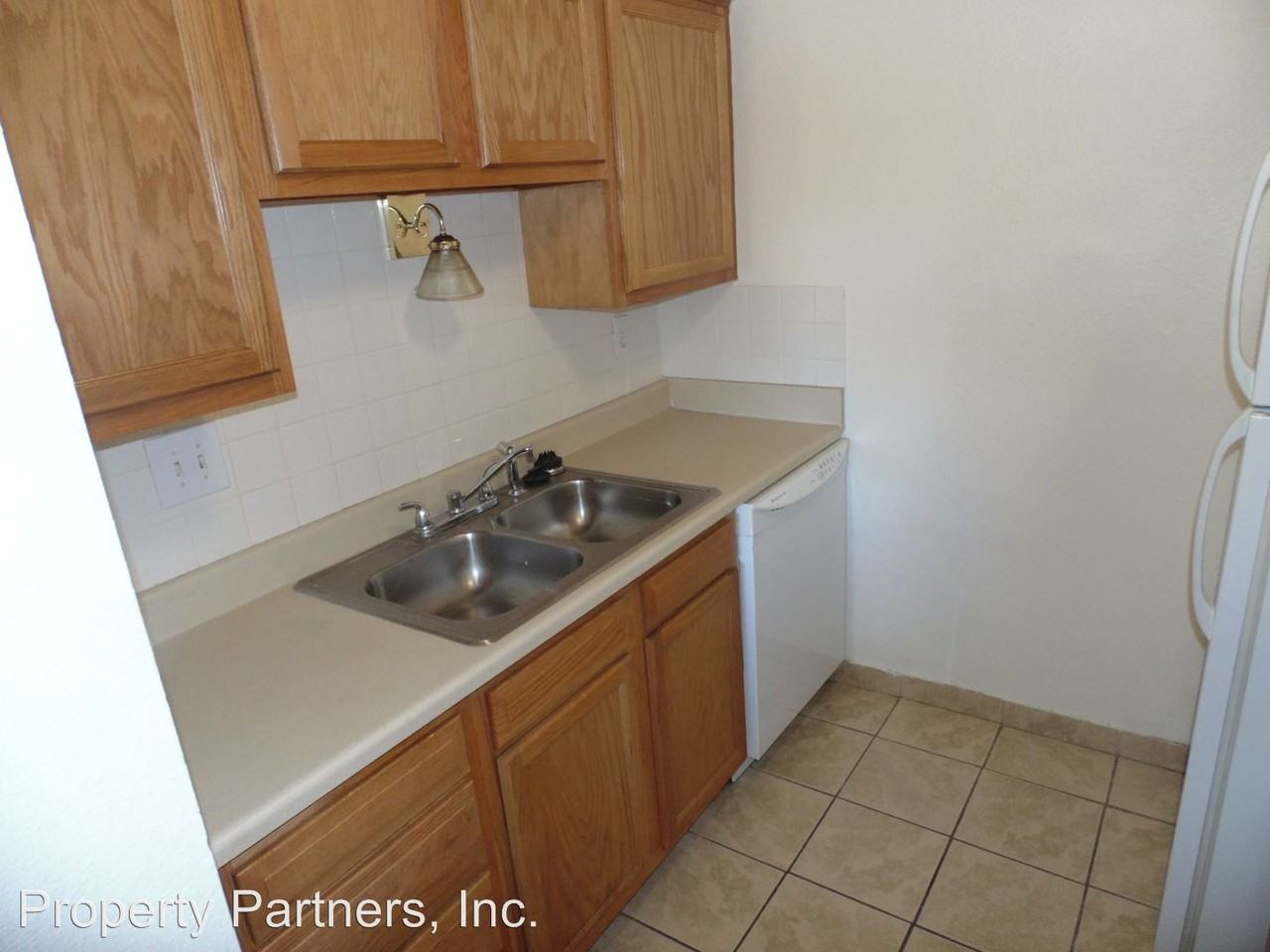 3847 Montgomery Blvd NE - Photo 3 of 20