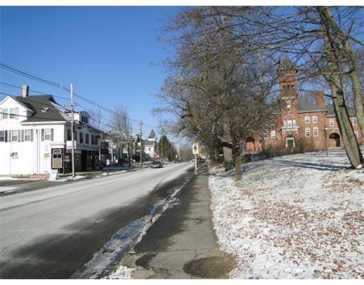 626 Main St #1 - Photo 3 of 13