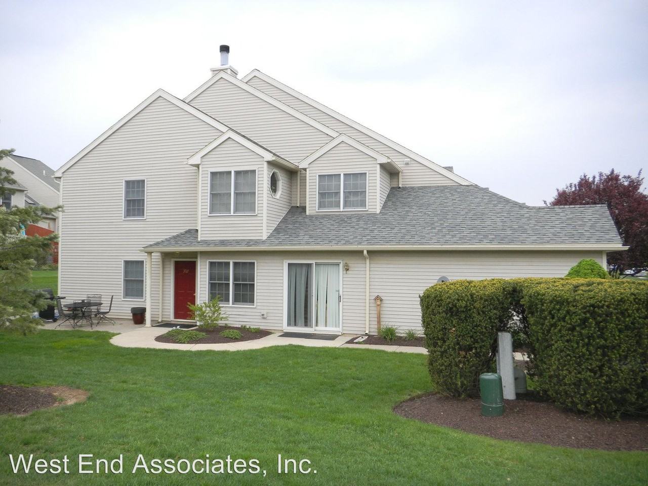 302 Windsor Place The Ridings at Brookside, Macungie, PA 18062 2