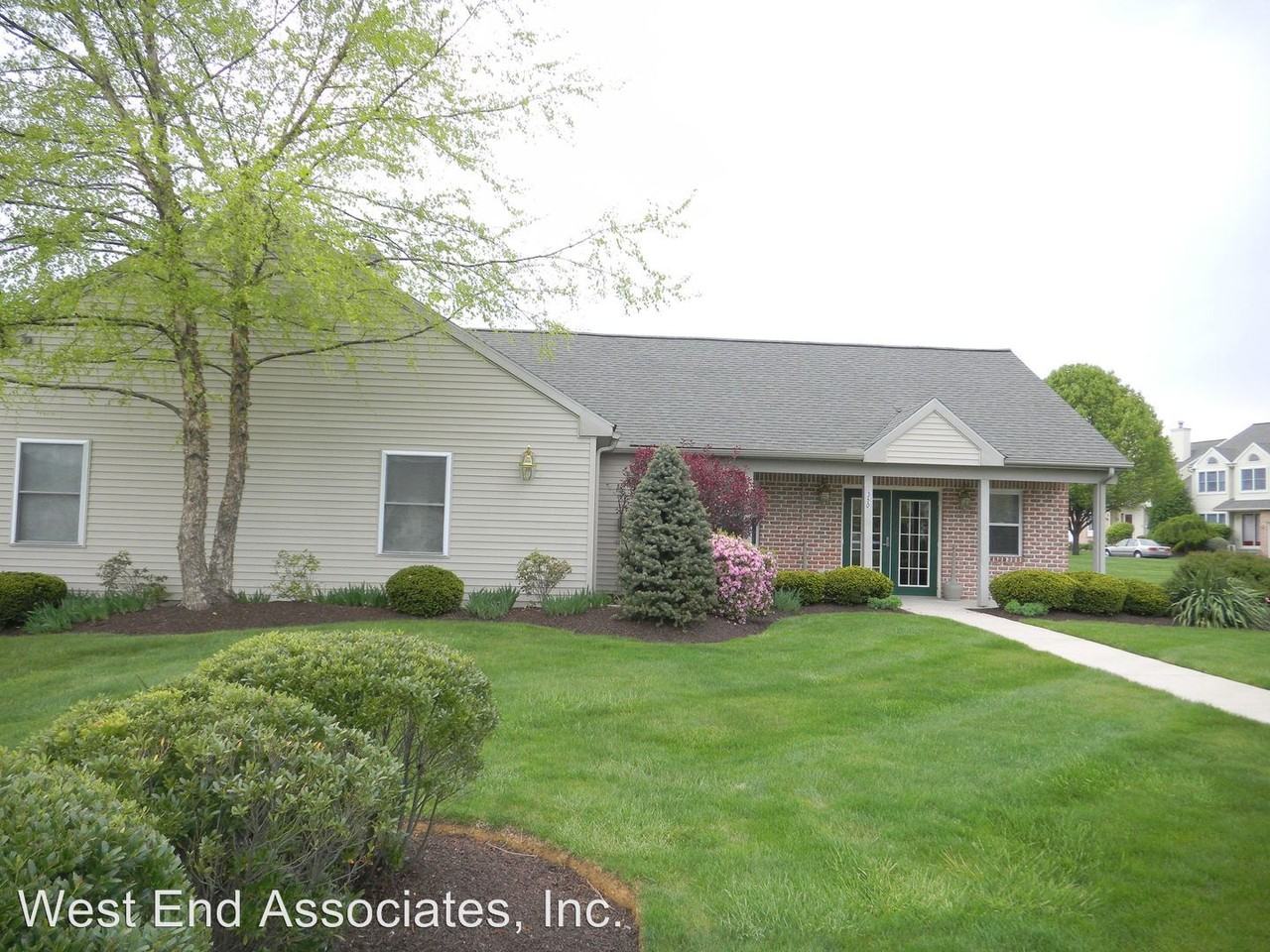 302 Windsor Place The Ridings at Brookside, Macungie, PA 18062 2