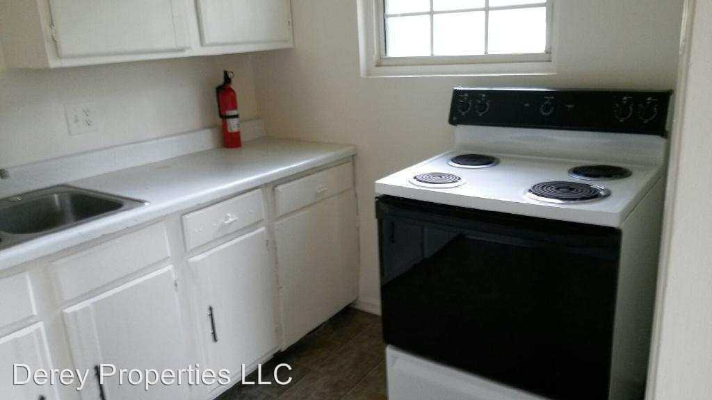6700 Shingle Ridge Rd - Photo 2 of 10