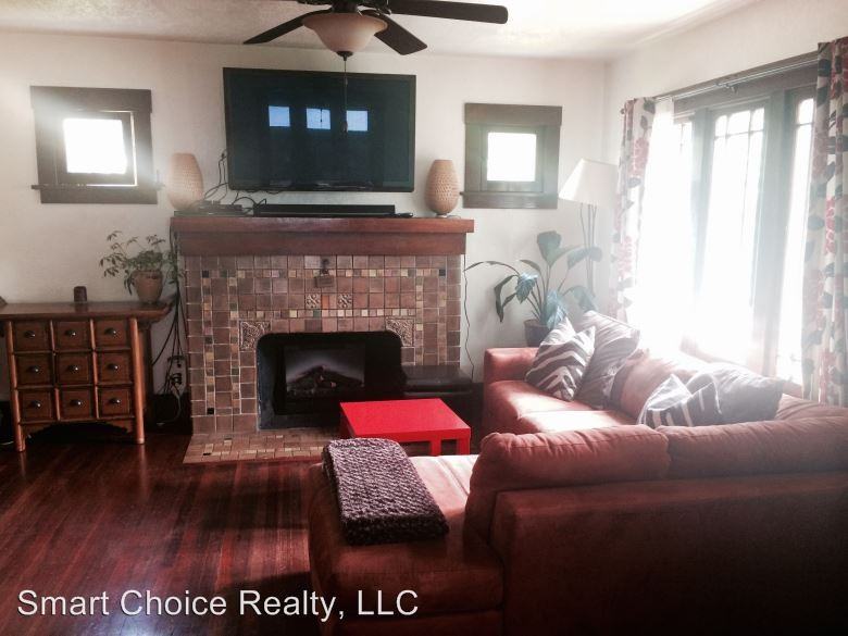 9403 6th Ave SW - Photo 2 of 14