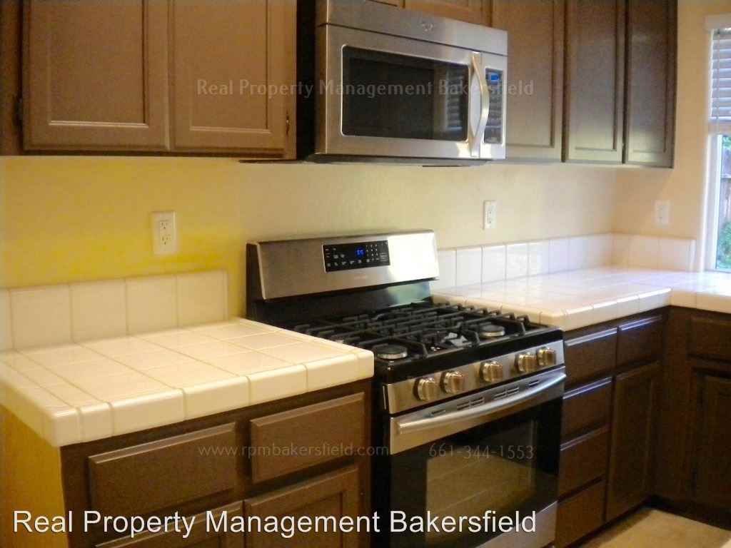 6720 Alderbrook Ln - Photo 3 of 15