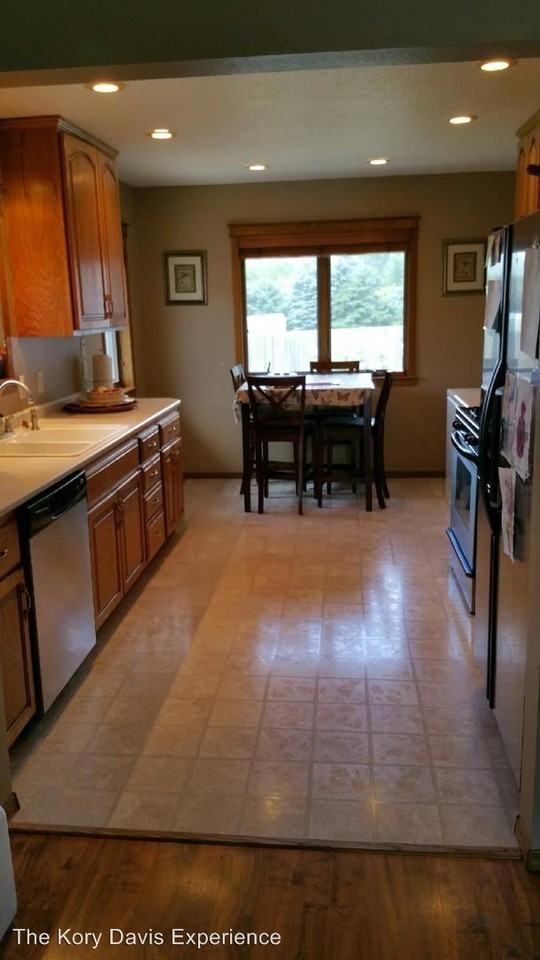 309 Jackson St - Photo 2 of 7