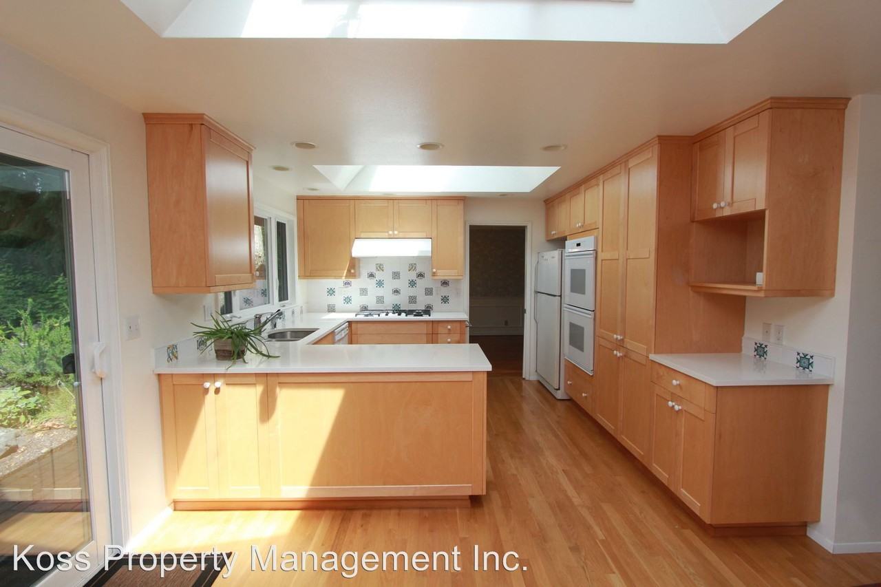 7948 SE 76th St - Photo 2 of 13