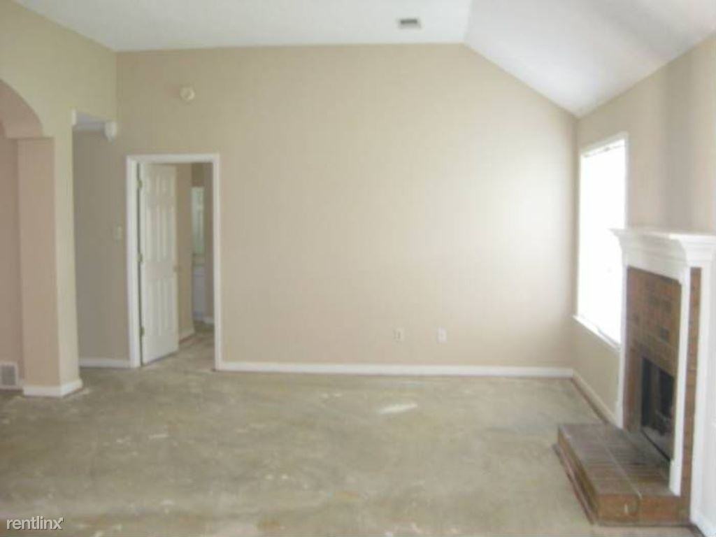 5265 Annandale Dr - Photo 3 of 6