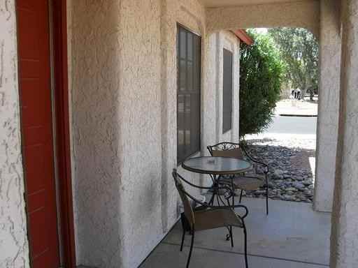 6155 W Del Rio St - Photo 2 of 8