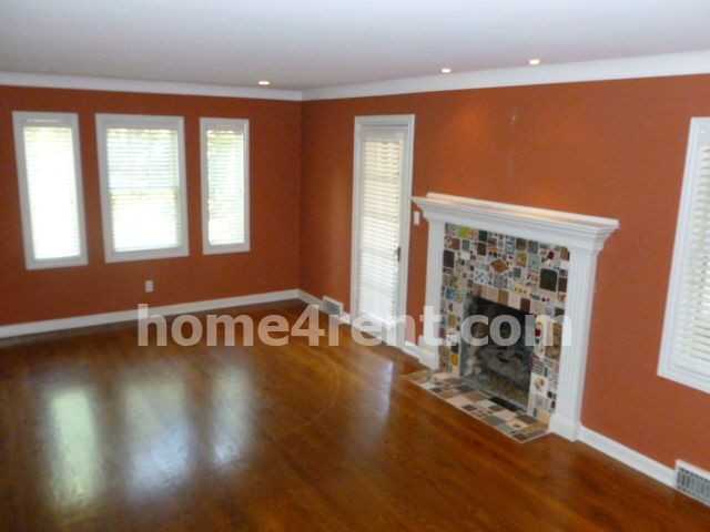 35 E 62nd Terrace - Photo 2 of 14