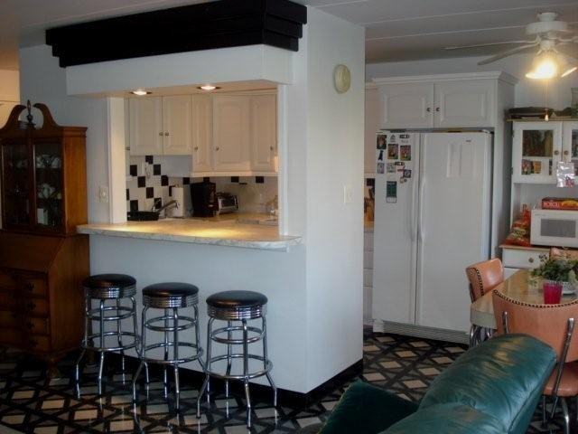 801 S Chester Rd #213 - Photo 2 of 8