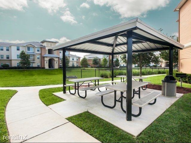 Cape Morris Cove Apartments - Photo 3 of 10