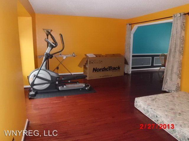 32 Stonewood Dr - Photo 2 of 14