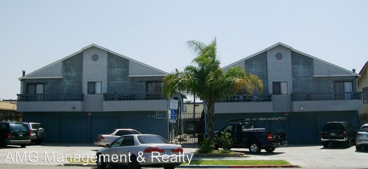 4145 38th St, San Diego, CA 92105 3 Bedroom Apartment for Rent