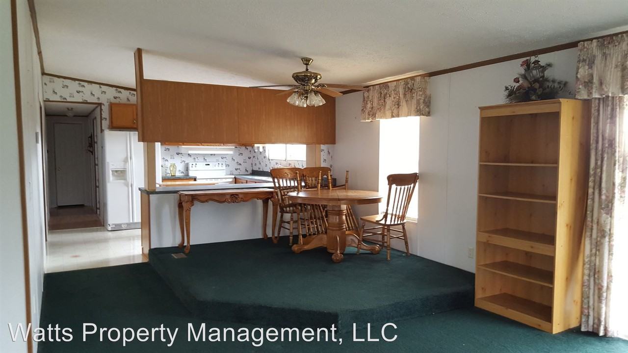 5133 Falling Creek Rd - Photo 3 of 12