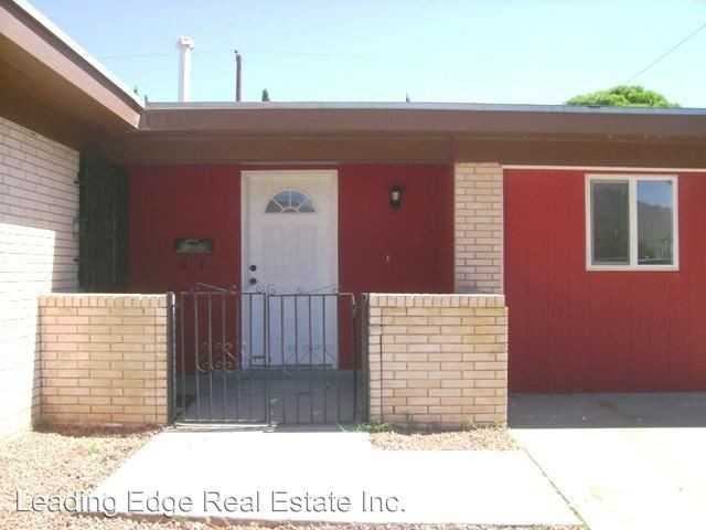 10048 Jamaica St - Photo 3 of 11