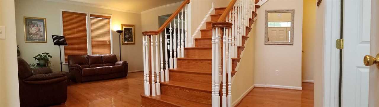 439 Blackberry Ridge Dr - Photo 2 of 12