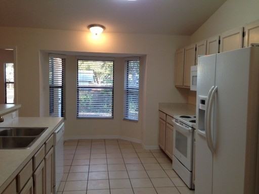 2025 Flaming Arrow Ct - Photo 2 of 19