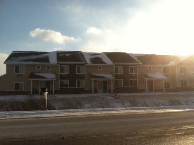 Knots Landing - Photo 2 of 5